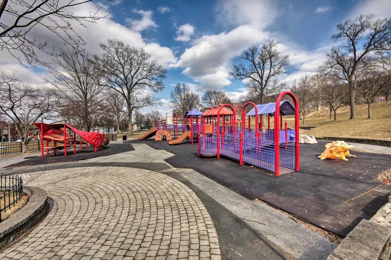 Reading Apt, Walk To Shops, Dining And City Park! Экстерьер фото